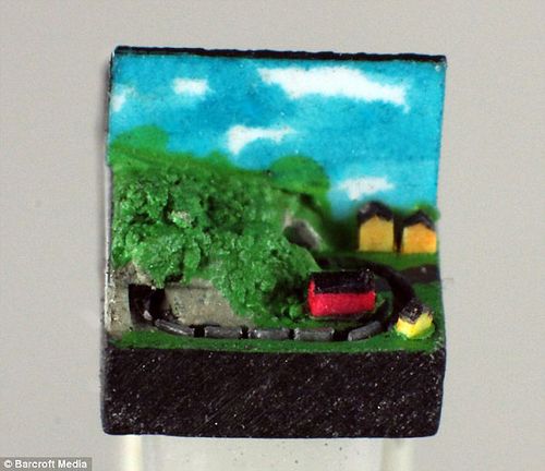 世界最小火車模型 比真車小35200倍